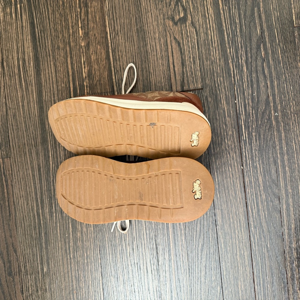 Men's Brown Sneakers - Picture 6 of 6